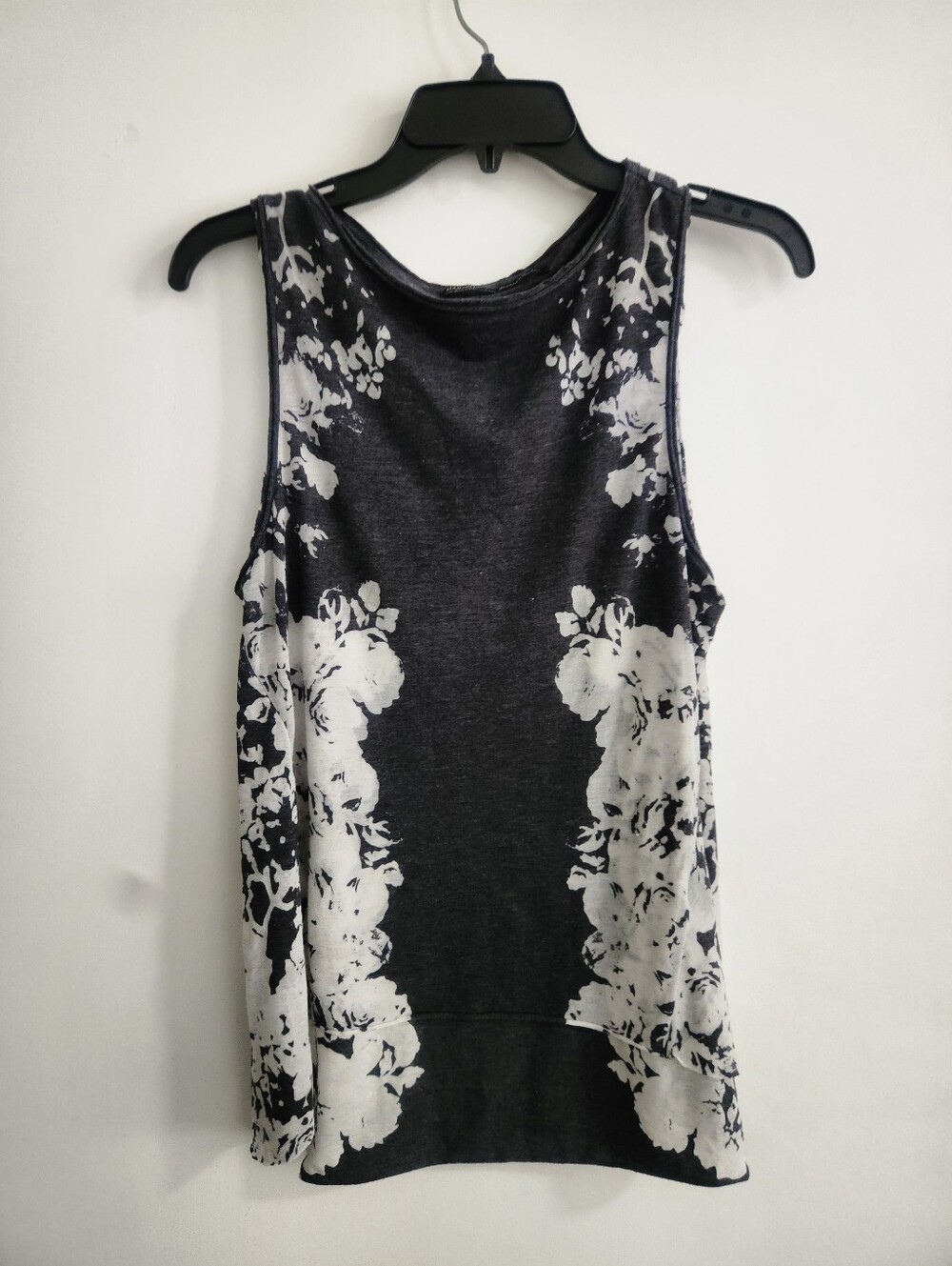 allsaints spitalfields Rose Devore Tee Gray White Size 2, floral